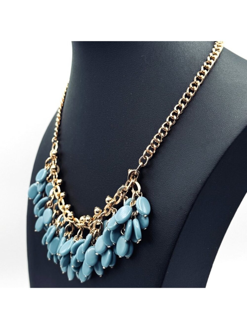 Vintage Shaky Bead Statement Necklace Blue Acrylic Gold Tone Beachy Signed SHB - Picture 3 of 7